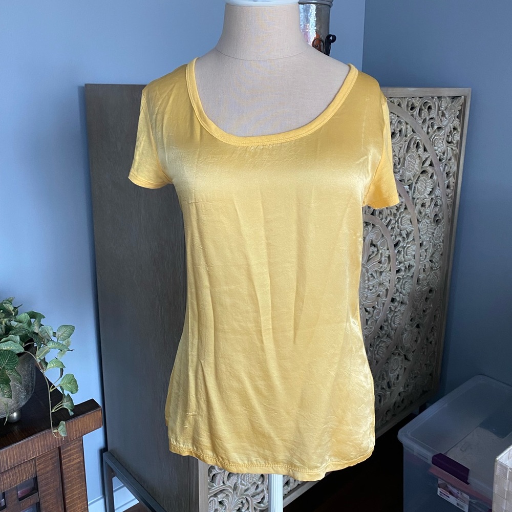[Banana Republic] Silk/Bamboo Blend Yellow Top